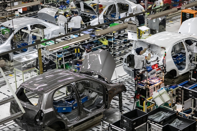 Toyota investe 1 bilhão e gera novos empregos